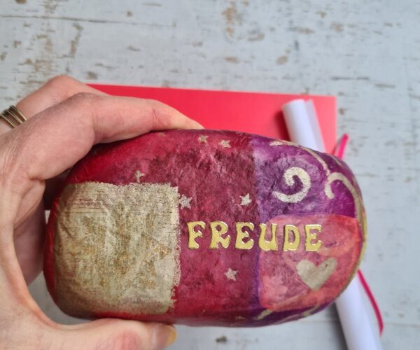 Frequenz-Stein "FREUDE" – Bild 2